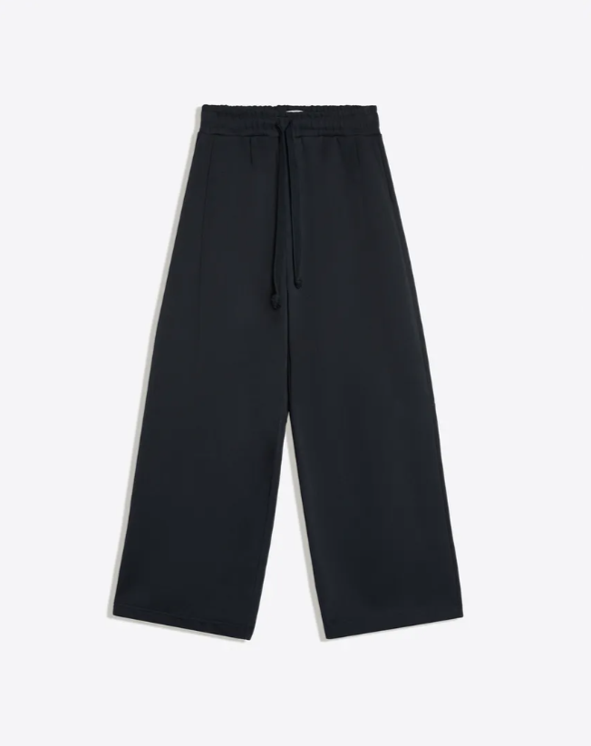 Super baggy pleated trousers